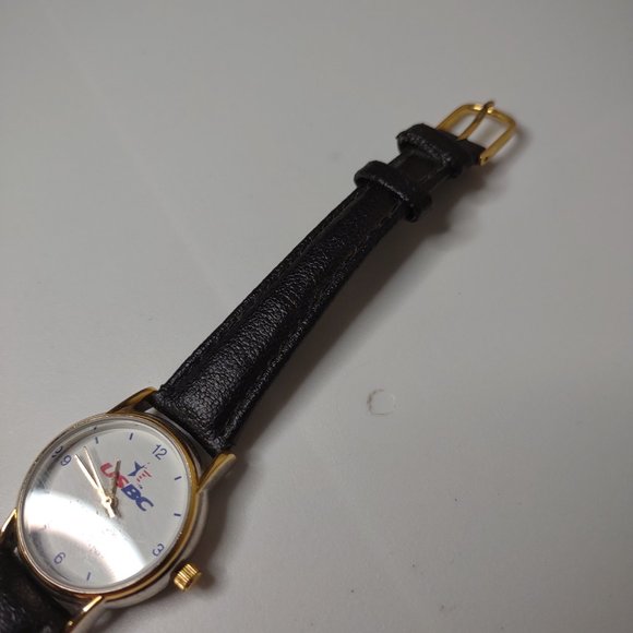 USBC Leather Band Watch - Picture 4 of 14